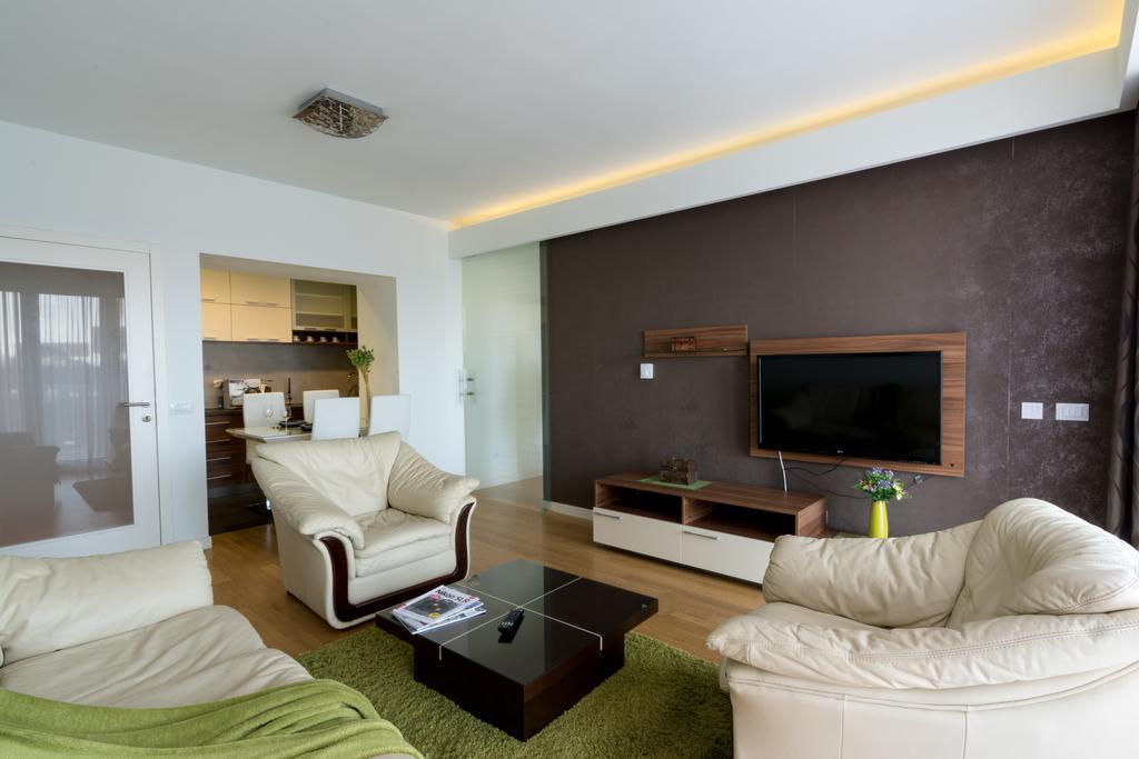 Apartment Mercedes Belgrad Rum bild